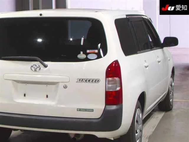 Toyota SUCCEED