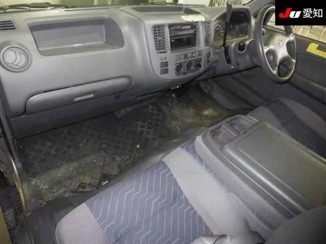 Nissan CARAVAN VAN