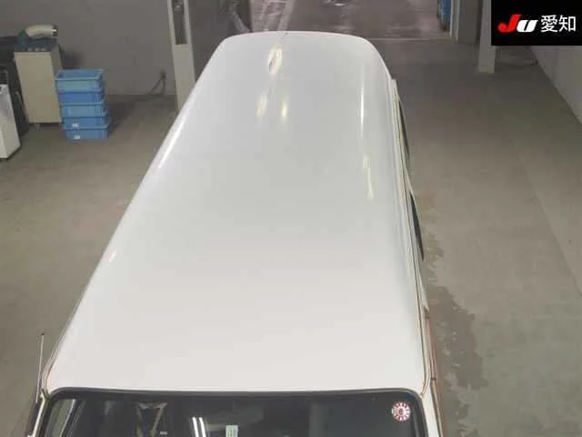 Nissan CARAVAN BUS