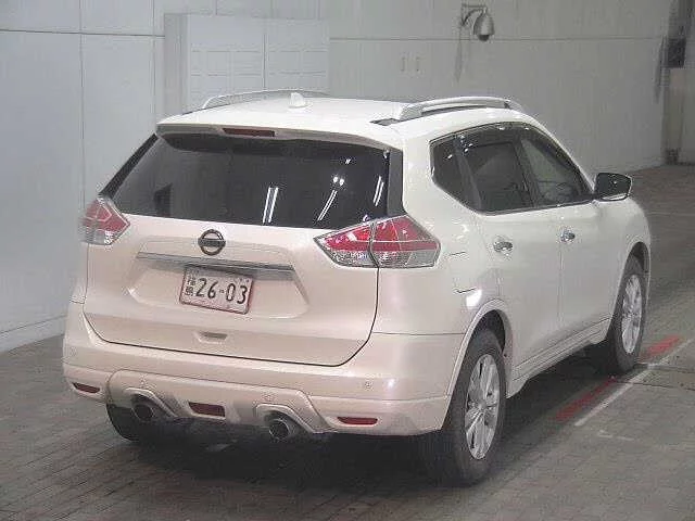 Nissan X-TRAIL