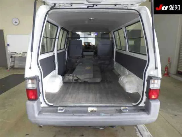 Nissan VANETTE VAN