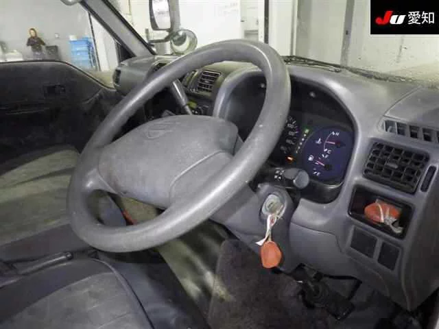 Nissan VANETTE TRUCK