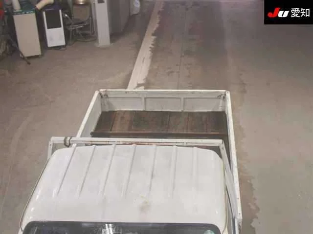 Nissan VANETTE TRUCK