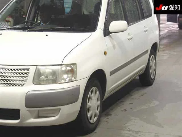 Toyota SUCCEED