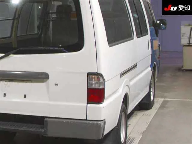 Mazda BONGO BRAWNY VAN