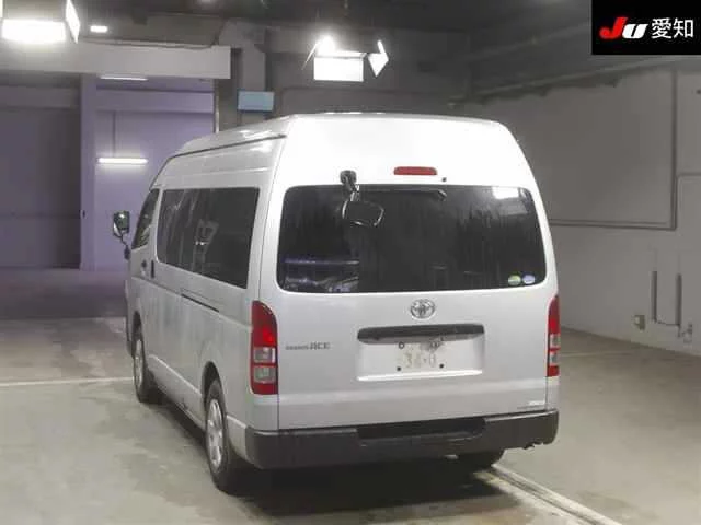 Toyota REGIUS ACE VAN