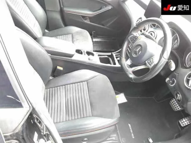 Mercedes-Benz CLA CLASS