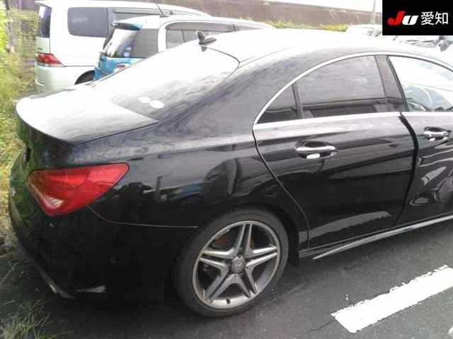 Mercedes-Benz CLA CLASS