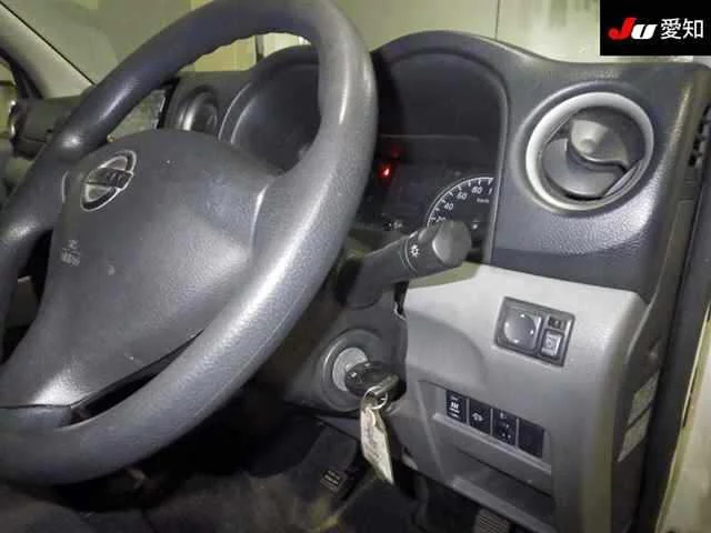 Nissan CARAVAN VAN