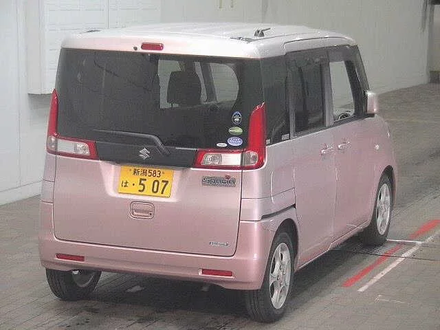 Suzuki SPACIA