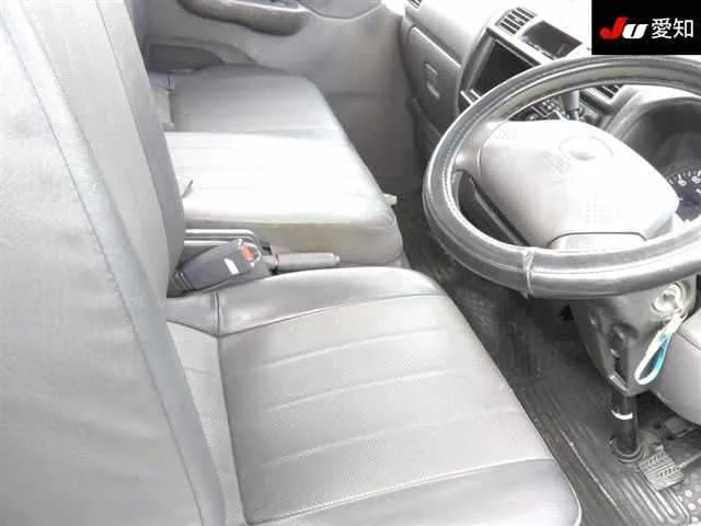 Mazda BONGO VAN