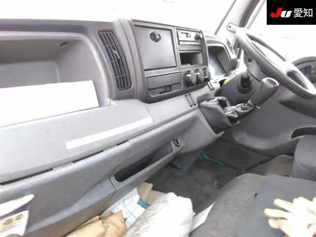 Mitsubishi FUSO TRUCK