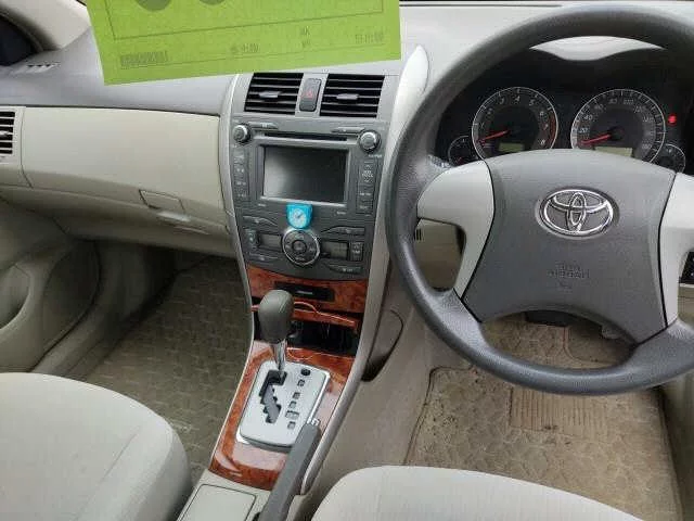 Toyota COROLLA AXIO