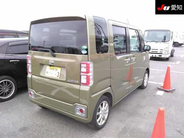 Daihatsu WAKE