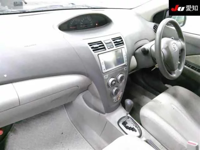 Toyota BELTA
