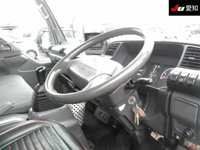 Nissan ATLAS