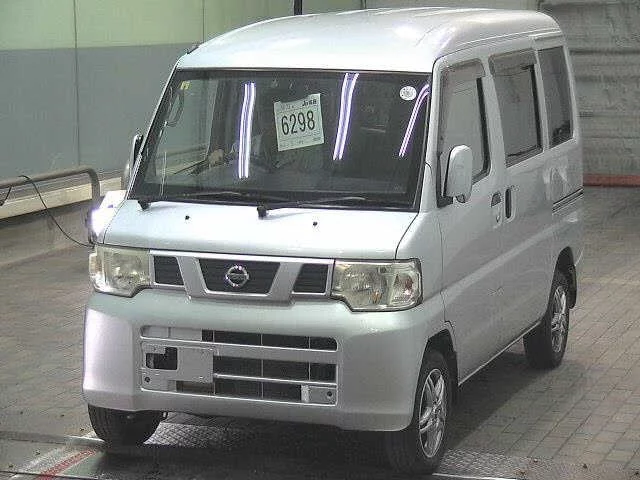 Nissan CLIPPER VAN