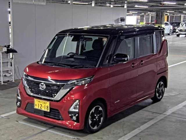 Nissan ROOX
