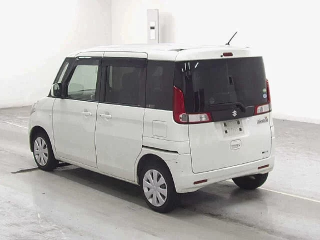 Suzuki SPACIA