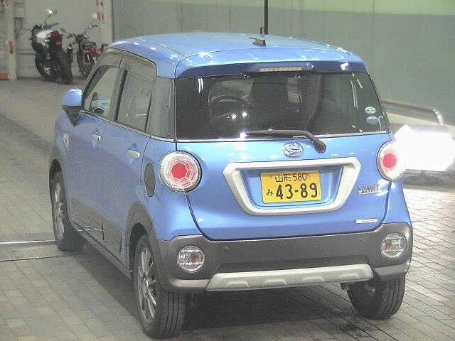 Daihatsu Cast