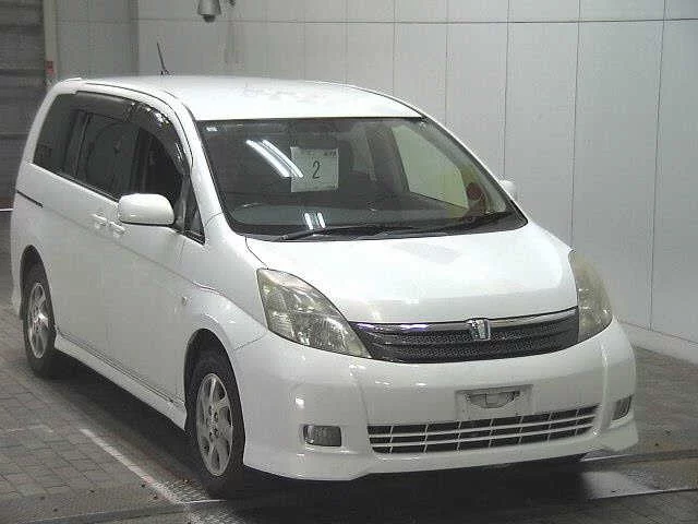 Toyota ISIS