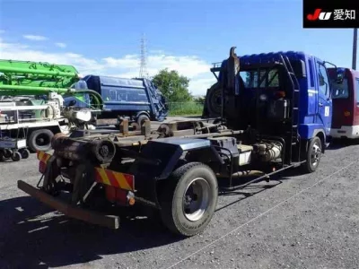 Mitsubishi FUSO FIGHTER