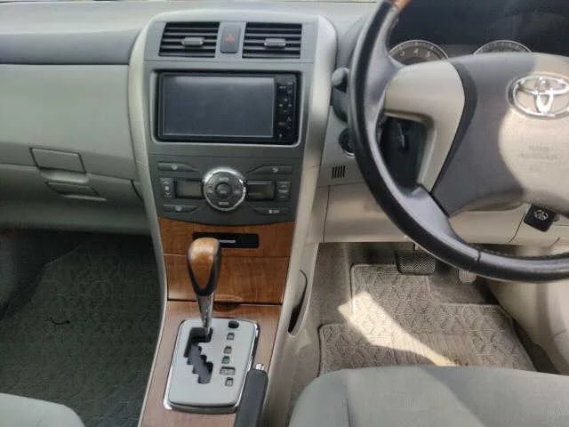 Toyota COROLLA AXIO