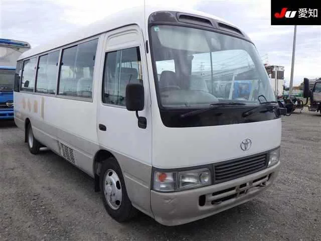 Toyota COASTER