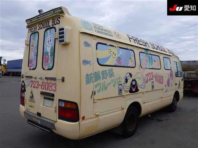 Toyota COASTER