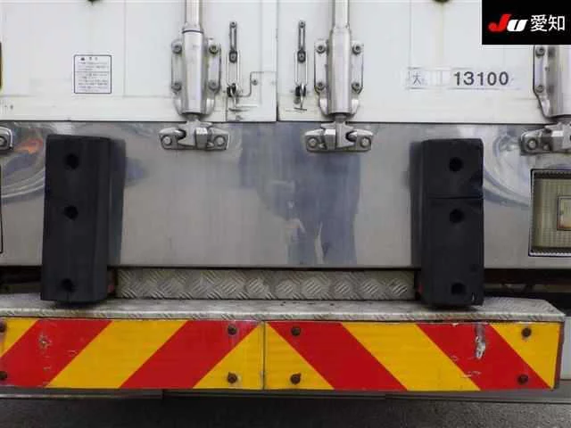 Mitsubishi FUSO TRUCK
