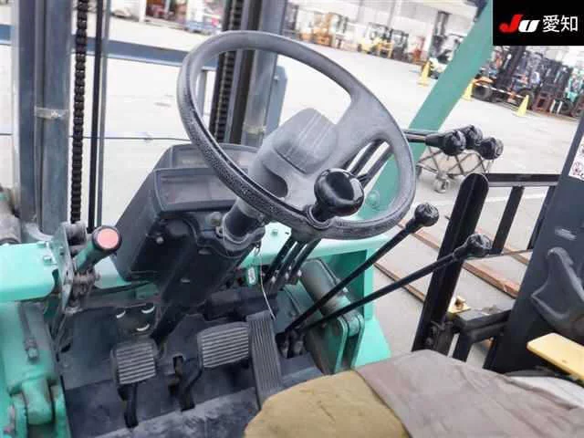 Mitsubishi FORKLIFT