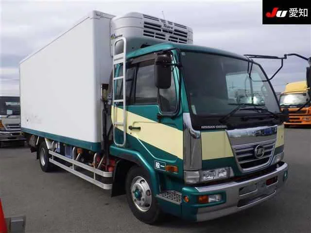 Nissan CONDOR