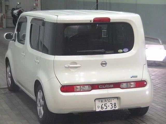 Nissan CUBE