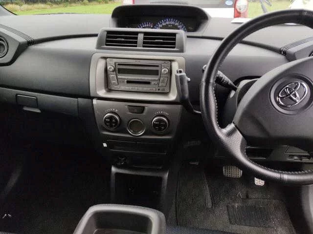 Toyota BB