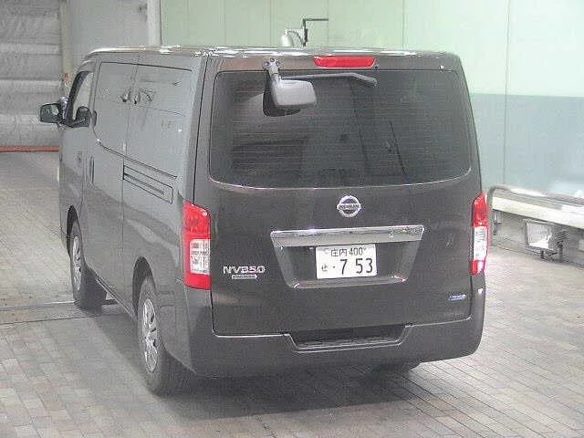 Nissan CARAVAN VAN