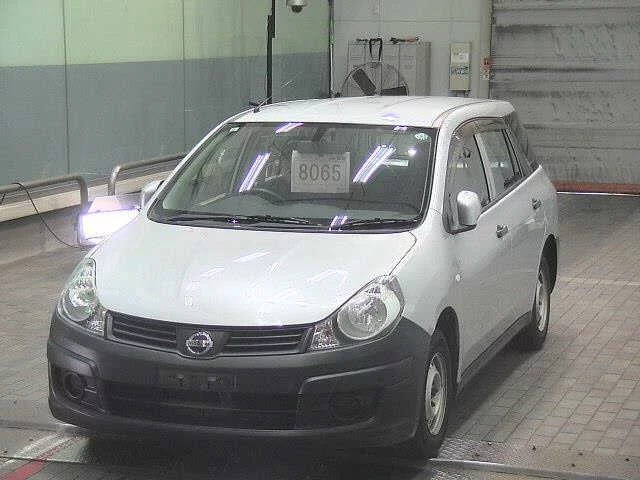 Nissan AD