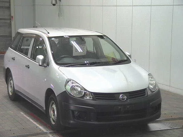 Nissan AD