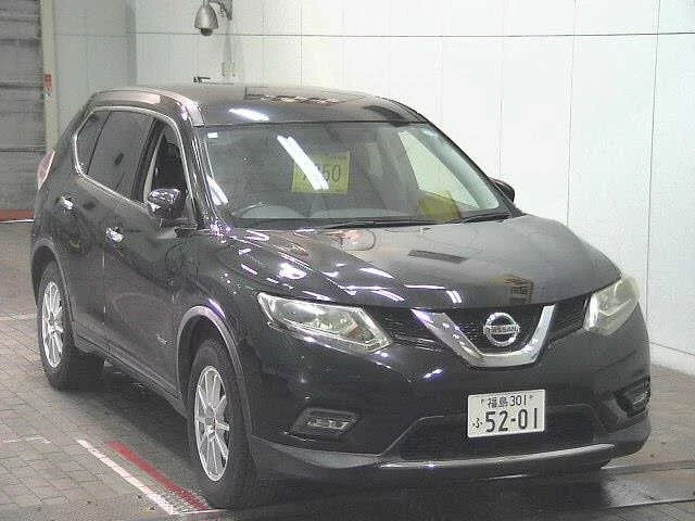 Nissan X-TRAIL