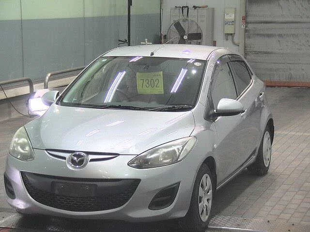 Mazda DEMIO