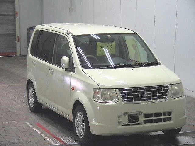 Mitsubishi EK WAGON