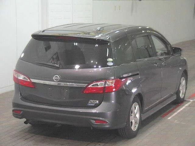 Nissan LAFESTA