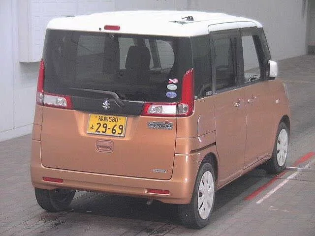 Suzuki SPACIA
