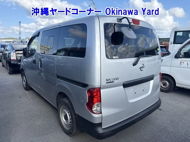 Nissan NV200