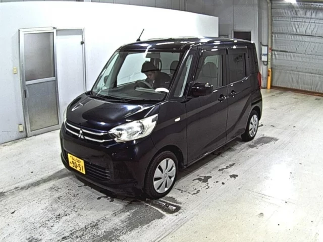 Mitsubishi EK SPACE