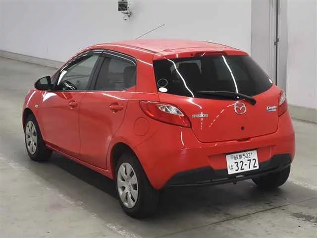 Mazda DEMIO