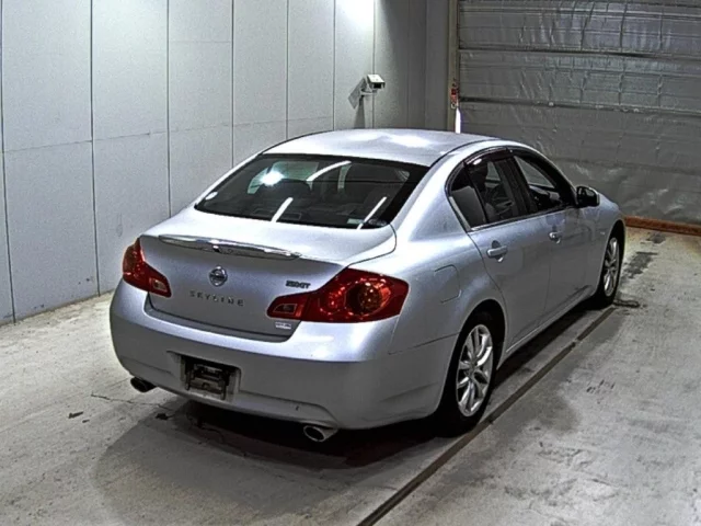 Nissan SKYLINE