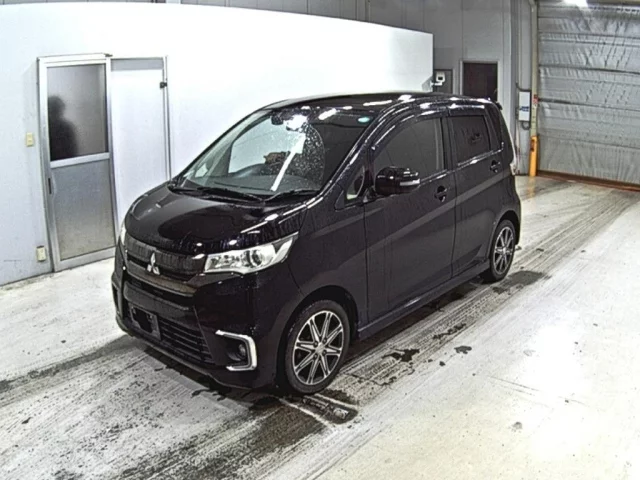 Mitsubishi EK CUSTOM