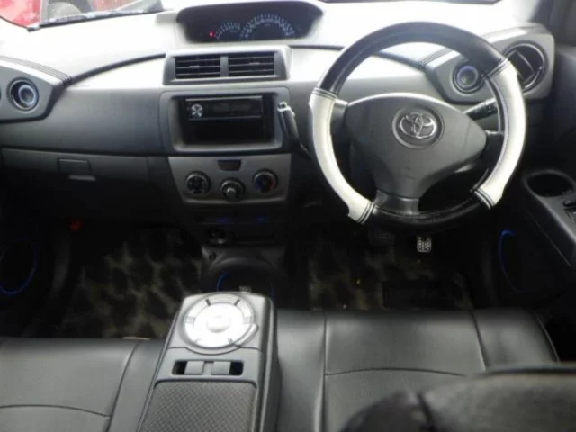 Toyota BB