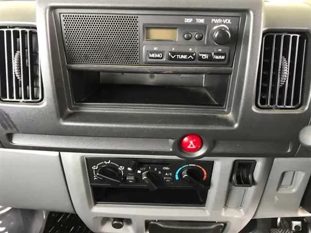 Mitsubishi MINICAB VAN