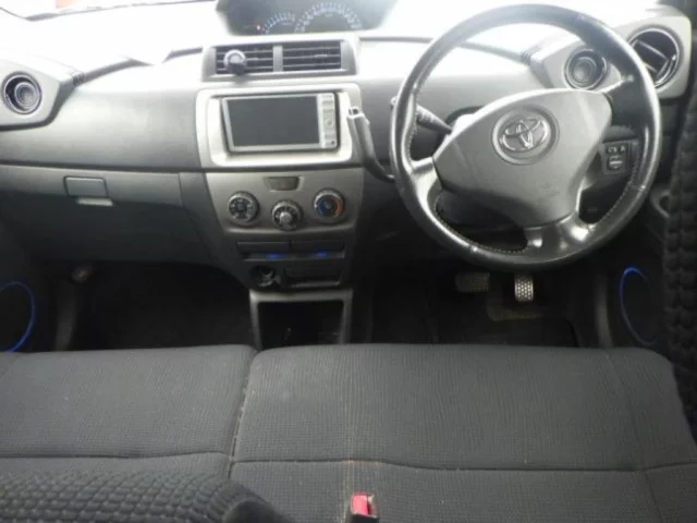 Toyota BB